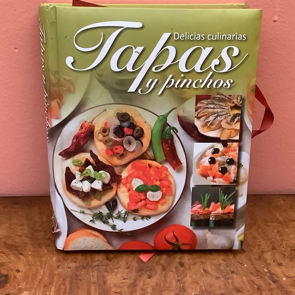 Tapas y Pinchos Cookbook